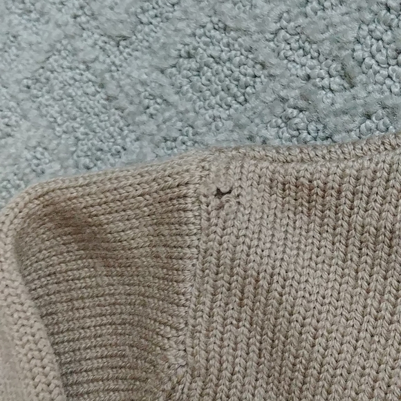 Armani Jeans Sweater - Picture 4 of 5